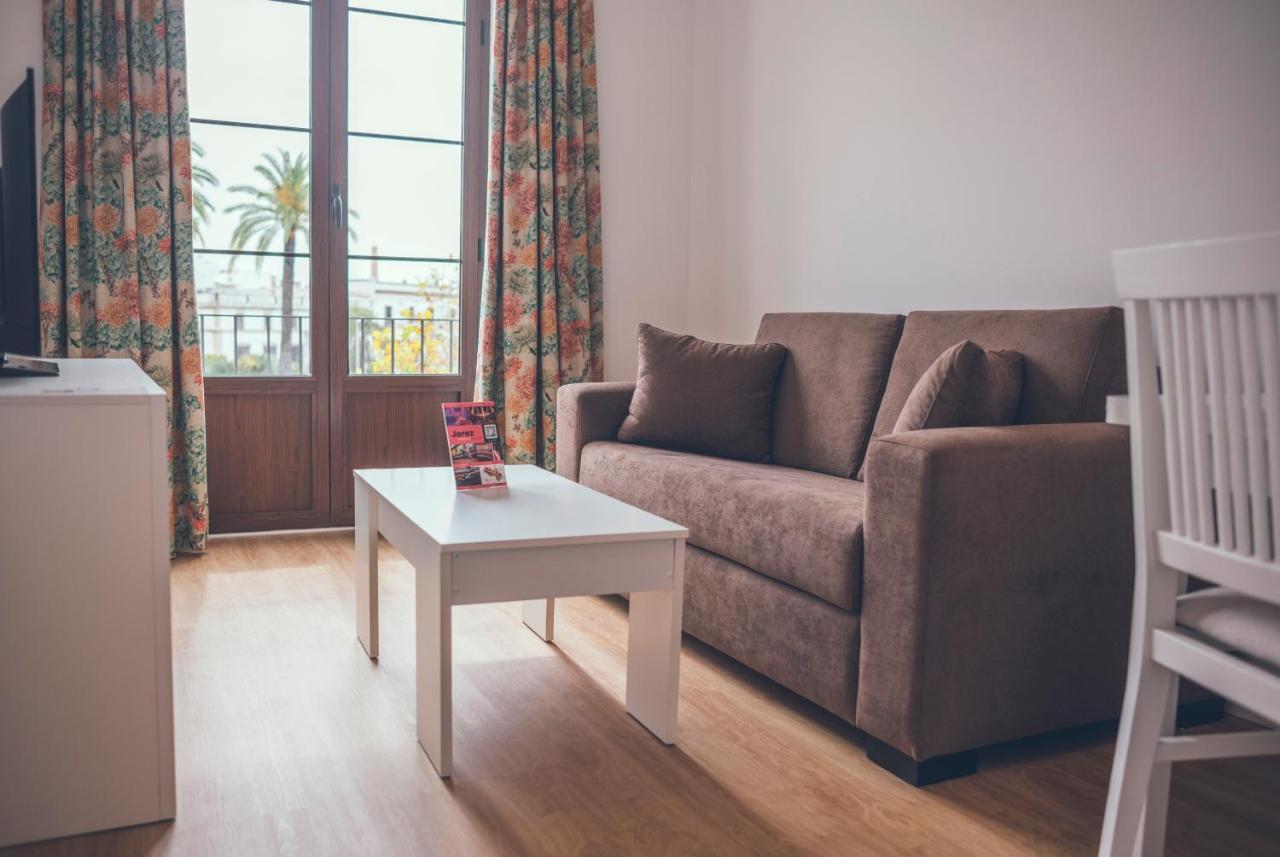 Apartamentos Puerta Sevilla 헤레스 외부 사진