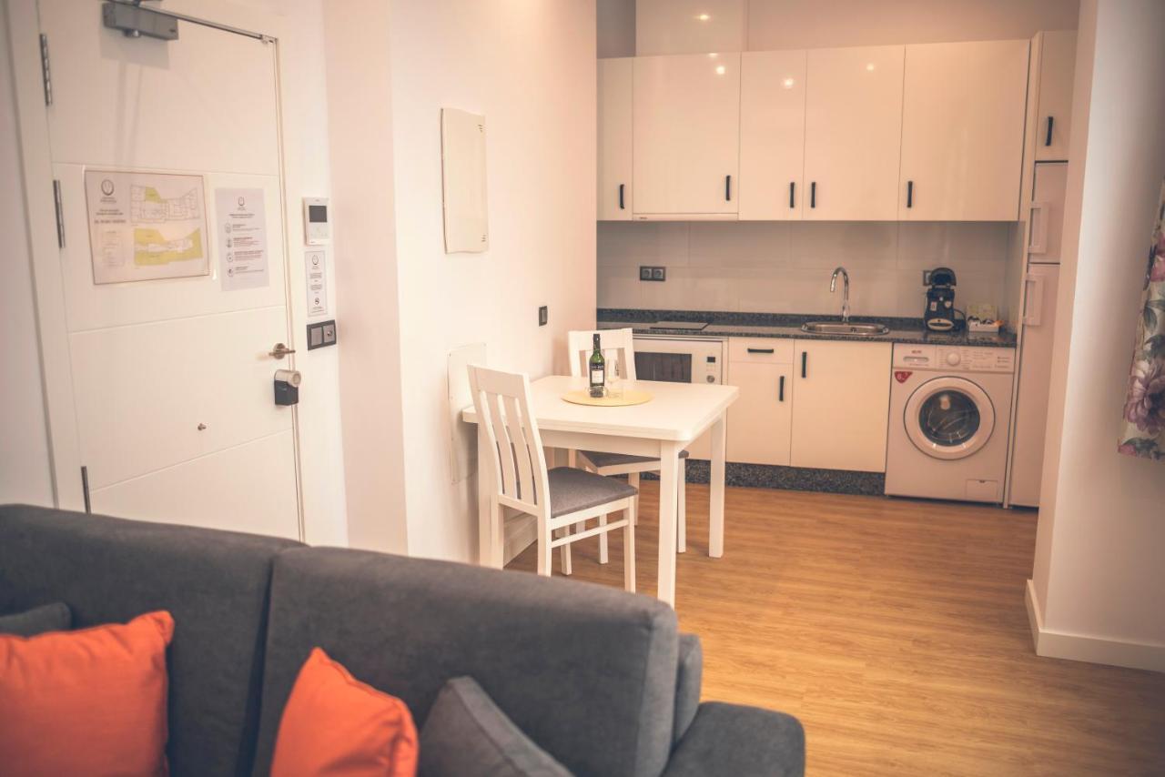 Apartamentos Puerta Sevilla 헤레스 외부 사진