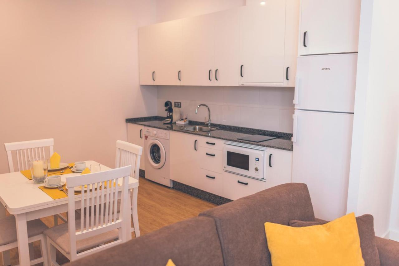 Apartamentos Puerta Sevilla 헤레스 외부 사진